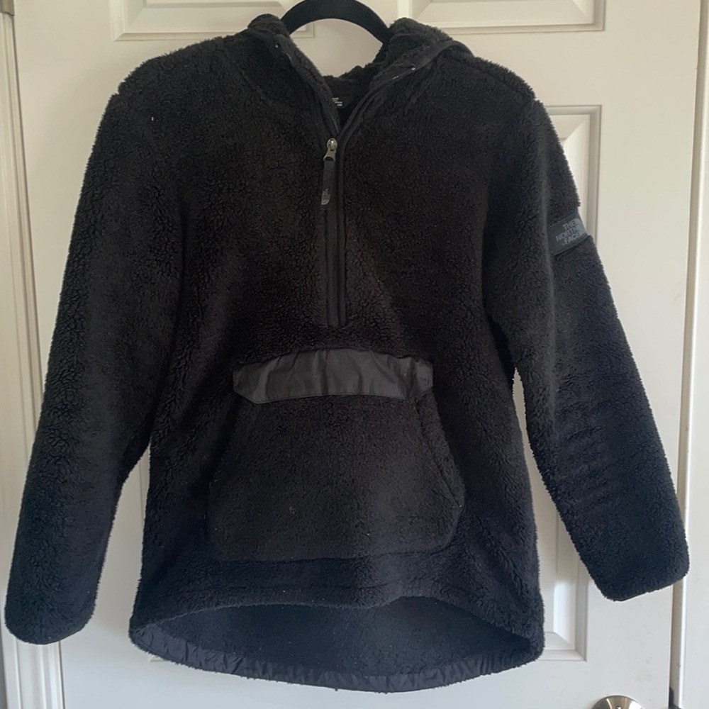 black north face quarter zip sherpa jacket